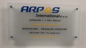 Tisk na reklamne table